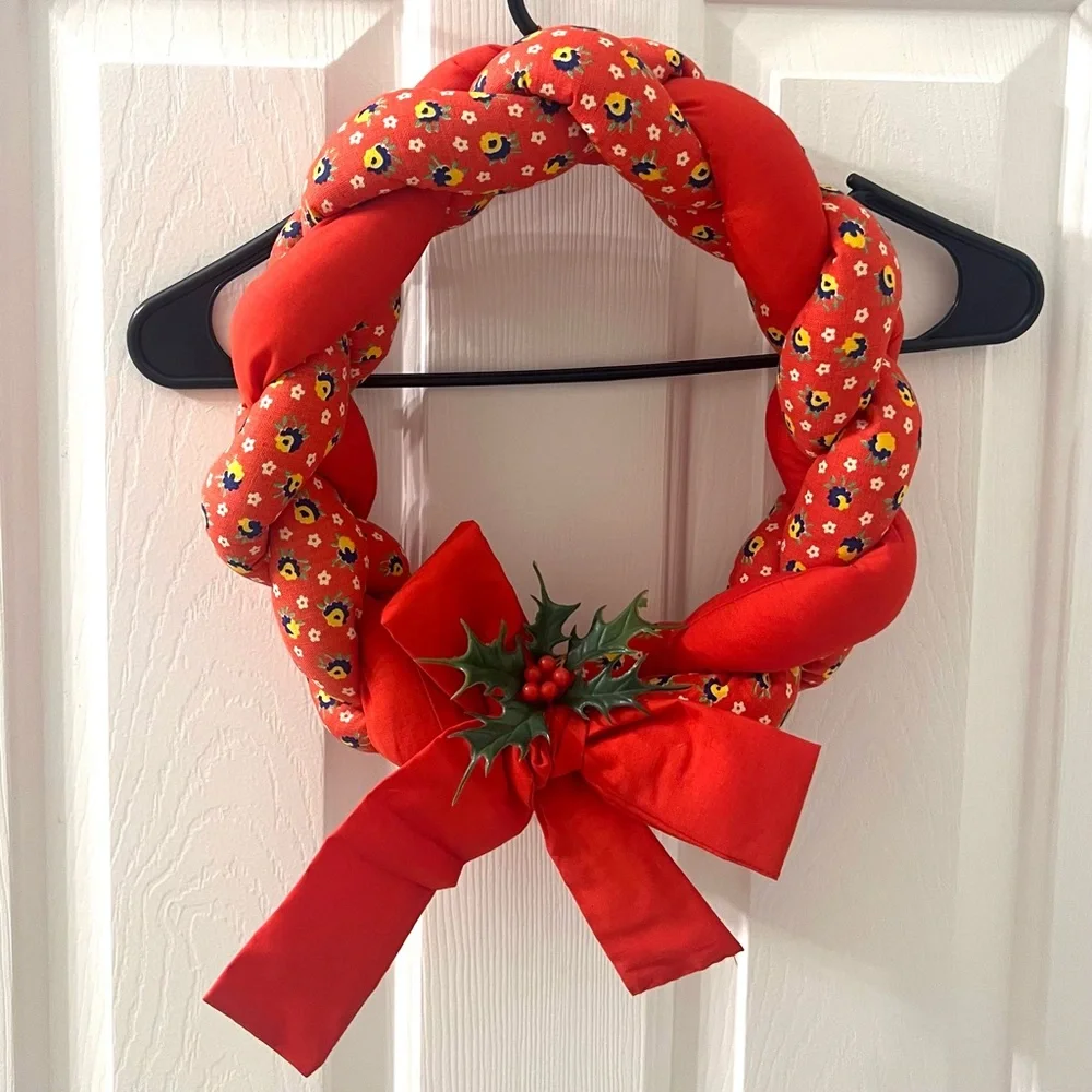 Vintage Red Handmade Braided Cotton Stuffed Christmas Red Bow Wreath 12”
